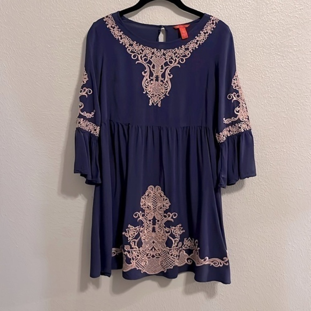 Chelsea & Violet Dress SZ Small
